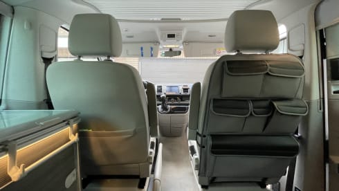 Gust – Camping-car Volkswagen 4 places de 2019