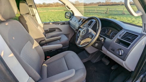 Freya – 4 berth Volkswagen campervan