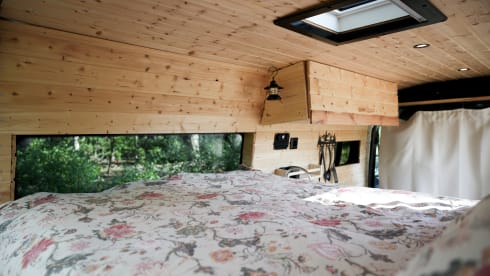 Donna Lina 2.0 – 2p Renault campervan from 2012