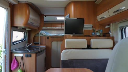 Going to the sun with our luxurious compact camper?