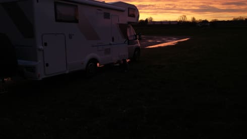 FreeLiving – AUTOMATIC with level system, extra long beds. ALSO WINTER