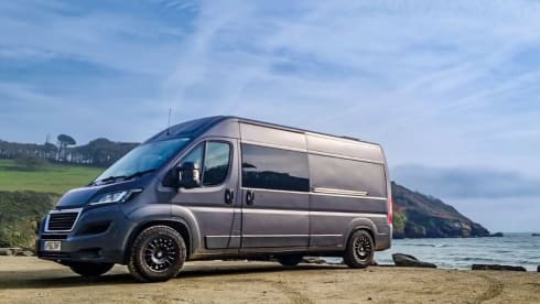 Zink outdoors  – 3 berth quirky camper 