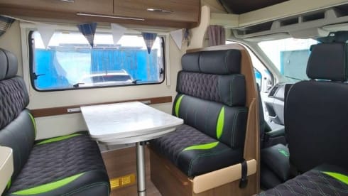 6 berth Ford Chausson C626 FLASH