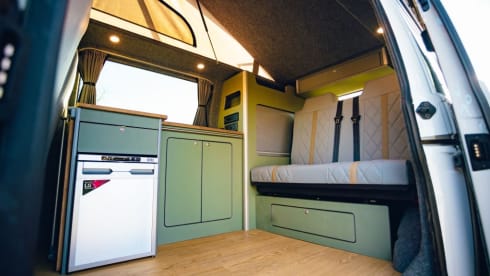 Bertie – 4 berth Volkswagen campervan from 2021