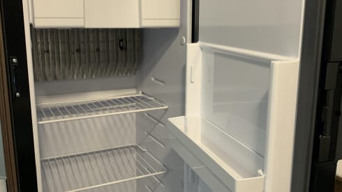 Benimar Cocoon 463 MANUAL 5P - 2022 - WIFI - incl. equipment!
