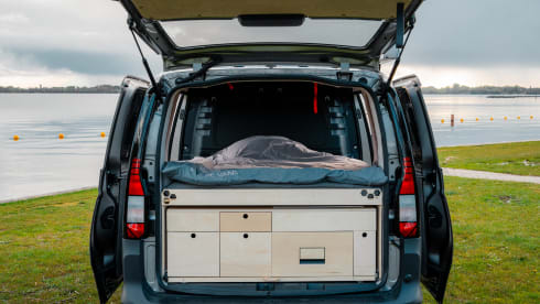 Abbey – Economical bus camper from 2024