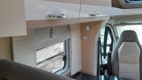 Luci – 2p Bürstner semi-integrated from 2017