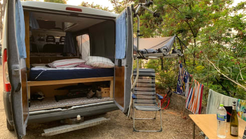 Levie – 2p Unique camper bus from 2013