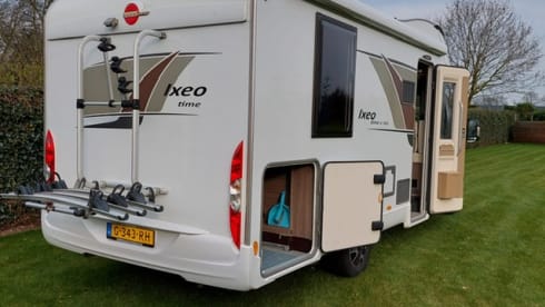 2p Bürstner semi-integrated from 2015