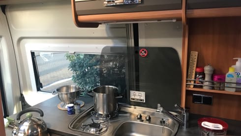 Practical Pössl Summit 600 plus 