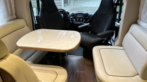 5p Hymer semi-integrated from 2016