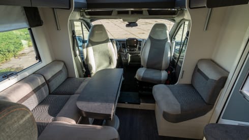 Chausson 4 – 5p Chausson semi-integrated from 2026