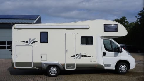 Citroën Alkloof camper – 4p Citroën alcove from 2013