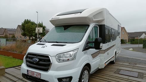 Luxury Ford Cocoon 463 - AUTOMATIC - Winter version - 2022