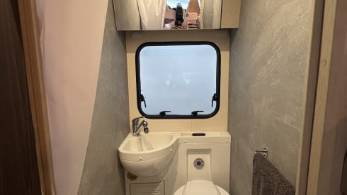 MotorSuite - MySuites – MotorSuite, 6 Berth - Fiat Seal 50