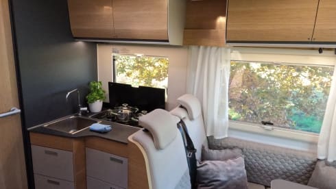 Adria 2024 – 4p Adria Mobil semi-integrated from 2024