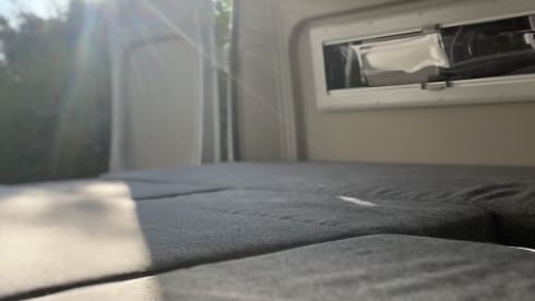 Pössl 600 – New Pössl campervan with length beds