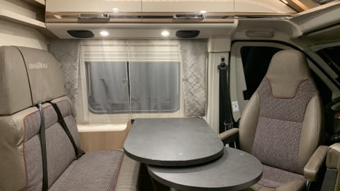 Malibu – Malibu Van 640 LE charming GT sky view