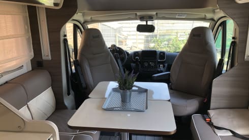 4p Fiat semi-integrated uit 2022