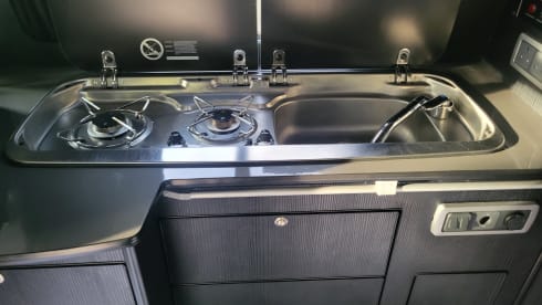 Rosie – 4 berth Volkswagen campervan from 2017