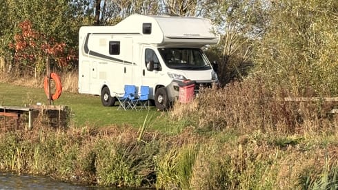 Weinsberg-Nische mit 6 Schlafplätzen ab 2018