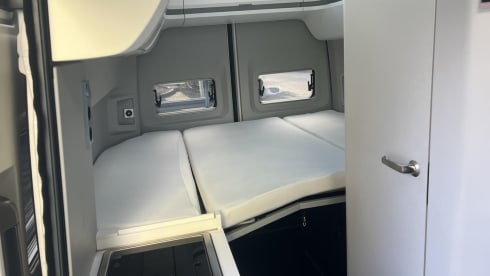 Grand California – 4p Volkswagen bus from 2020