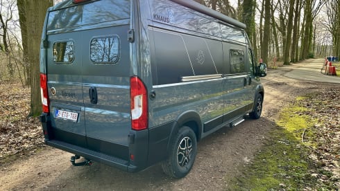 2p Knaus bus from 2024 automatic