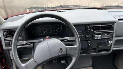 Roderick  – 2p Westfalia bus from 1995