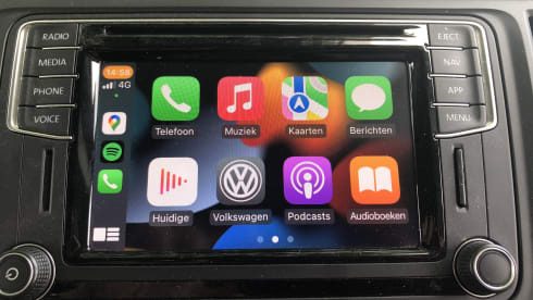 Luxury 4WD VW California (2019)