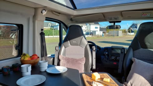 2p Adria Mobil bus from 2021
