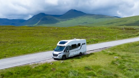 Lamlash – Adria 600 Matrix DT 4 Berth/4 Belts