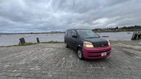 Mira – super cosy  - automatic campervan. price  includes insurance !