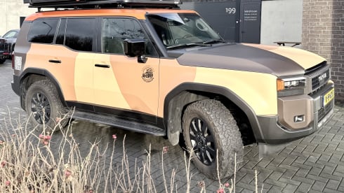 From Desert to Mountains: At Home Everywhere with the Land Cruiser