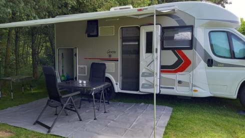 NEU - Luxus Wohnmobil 2P bis 4P