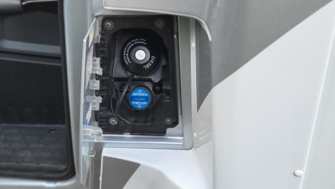 4p Carado semi-integrated from 2022