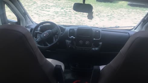 4p Fiat semi-integrated uit 2022