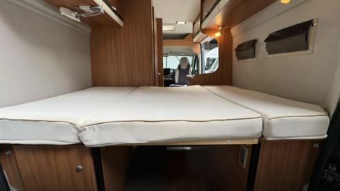 2p Knaus bus from 2015