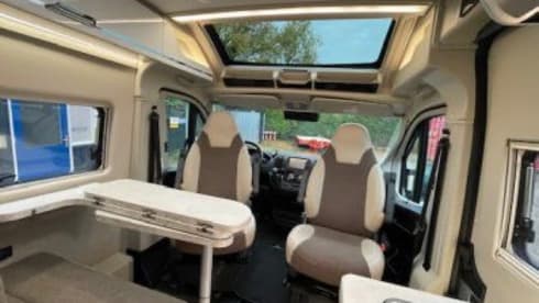 2p Karmann bus uit 2022