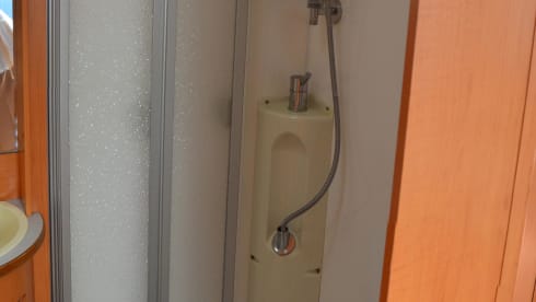 Einzigartiges Fly & Drive, entdecken Sie Andalusien mit unserem voll ausgestatteten Camper