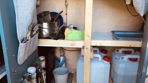 Sybil – 5 Berth Family Van Ready for Adventure - Goboony Insurance