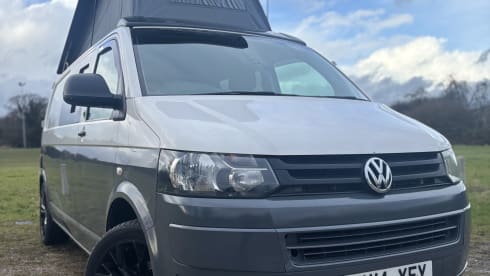 Volkswagen Transporter Professional Campervan
