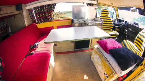 PoutPout – Combi VW T25 T3 Authentic Westfalia 5 people - Aircooled 2l flat4