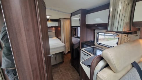 C38 – 3p Bürstner semi-integrato dal 2014