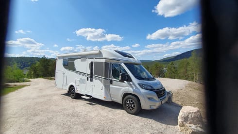 Snoopy – Carado fiat ducato 2021 4 persons automatic