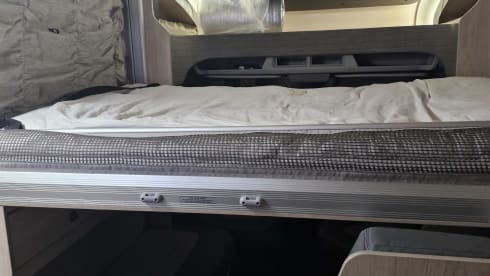Freddie – 4 berth Ford F60, 2021 plate