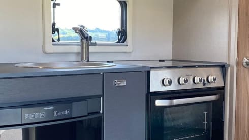 Swift 464 – Swift Edge 464, 4 Berth Motorhome With Bike Rack 