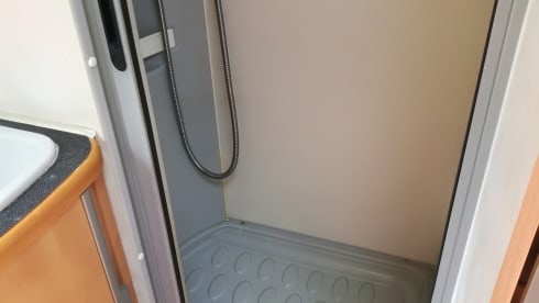 Mobile overcab