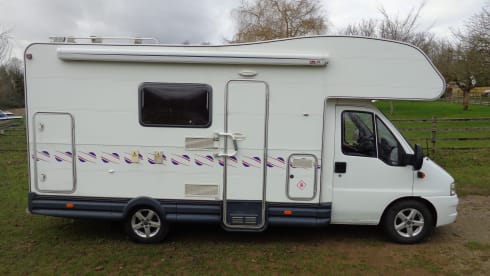 Martha – Fantastic 6 Berth Motorhome
