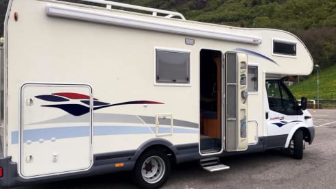 Arnaudsub – Challenger Mageo 192 with a large Garage
