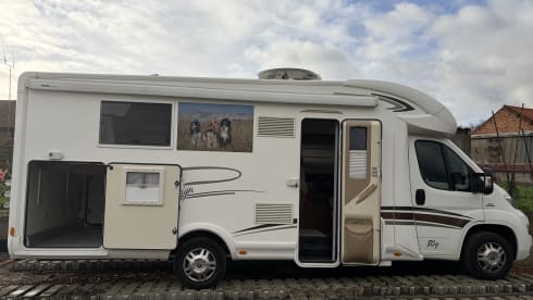 Mac – 5p McLouis semi-integrated uit 2015